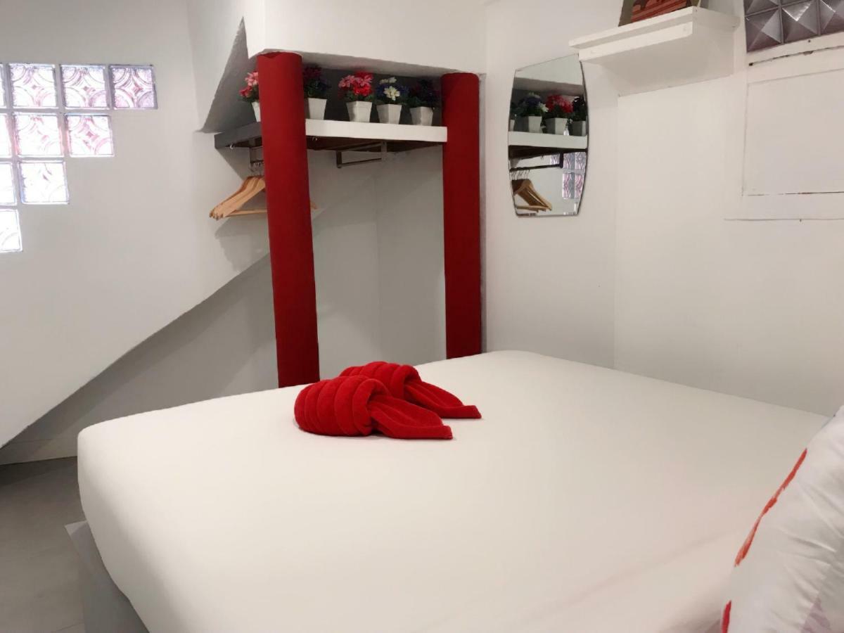 サメット島 Red Samed Party Houseヴィラ エクステリア 写真