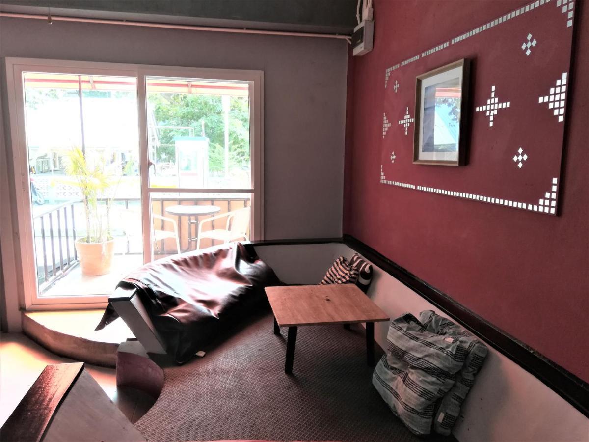 サメット島 Red Samed Party Houseヴィラ エクステリア 写真